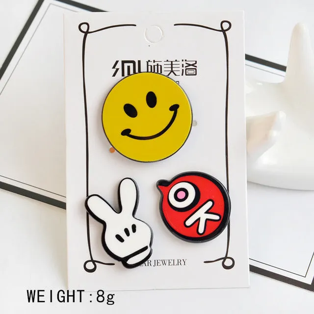 1-4 pcs/set Creative Cartoon Bear Panda Heart Music Note Smile Airplane Brooch Button Pins Denim Jacket Pin Badge Jewelry Gift