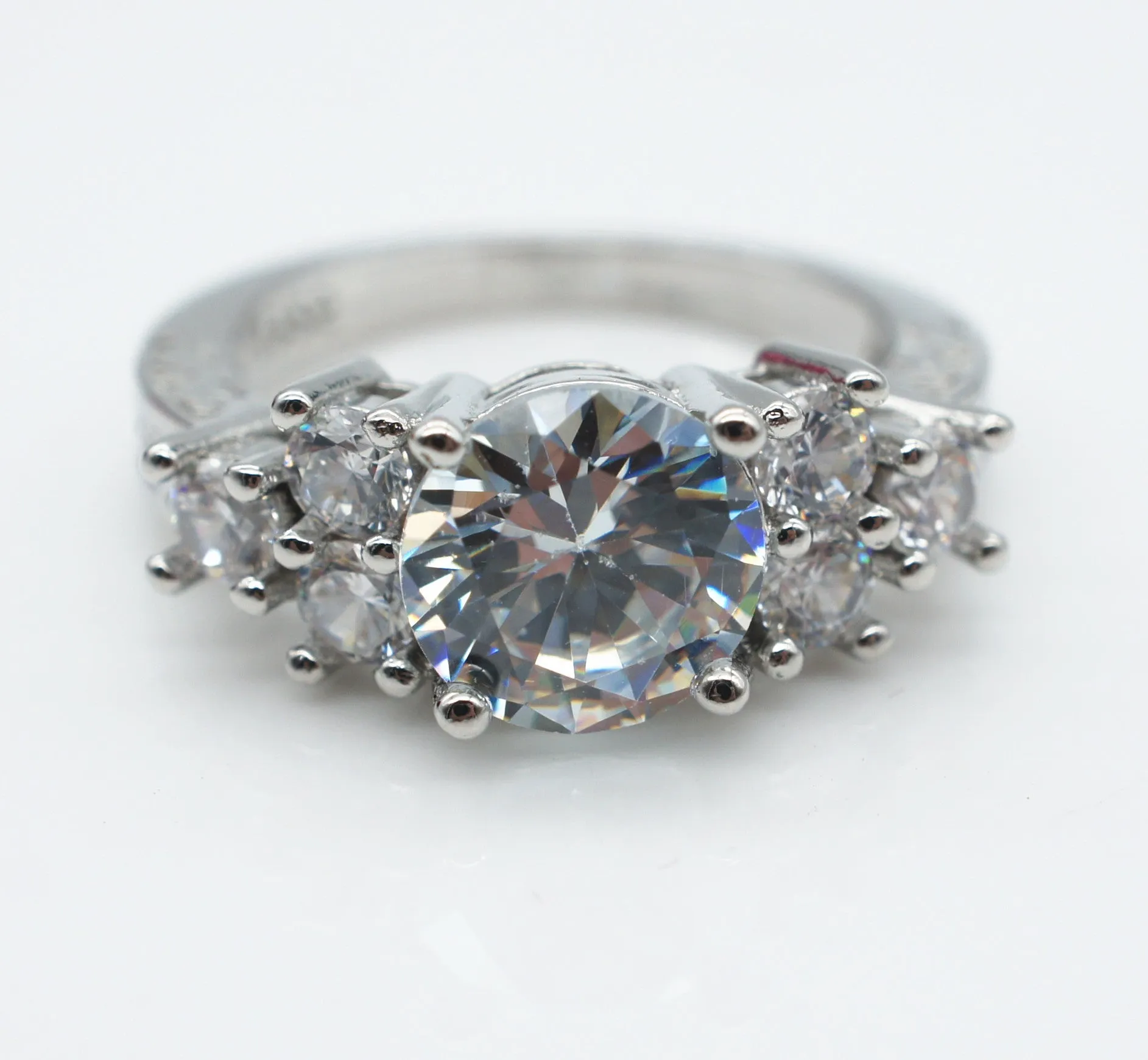 Arrow Zircon Engagement Ring