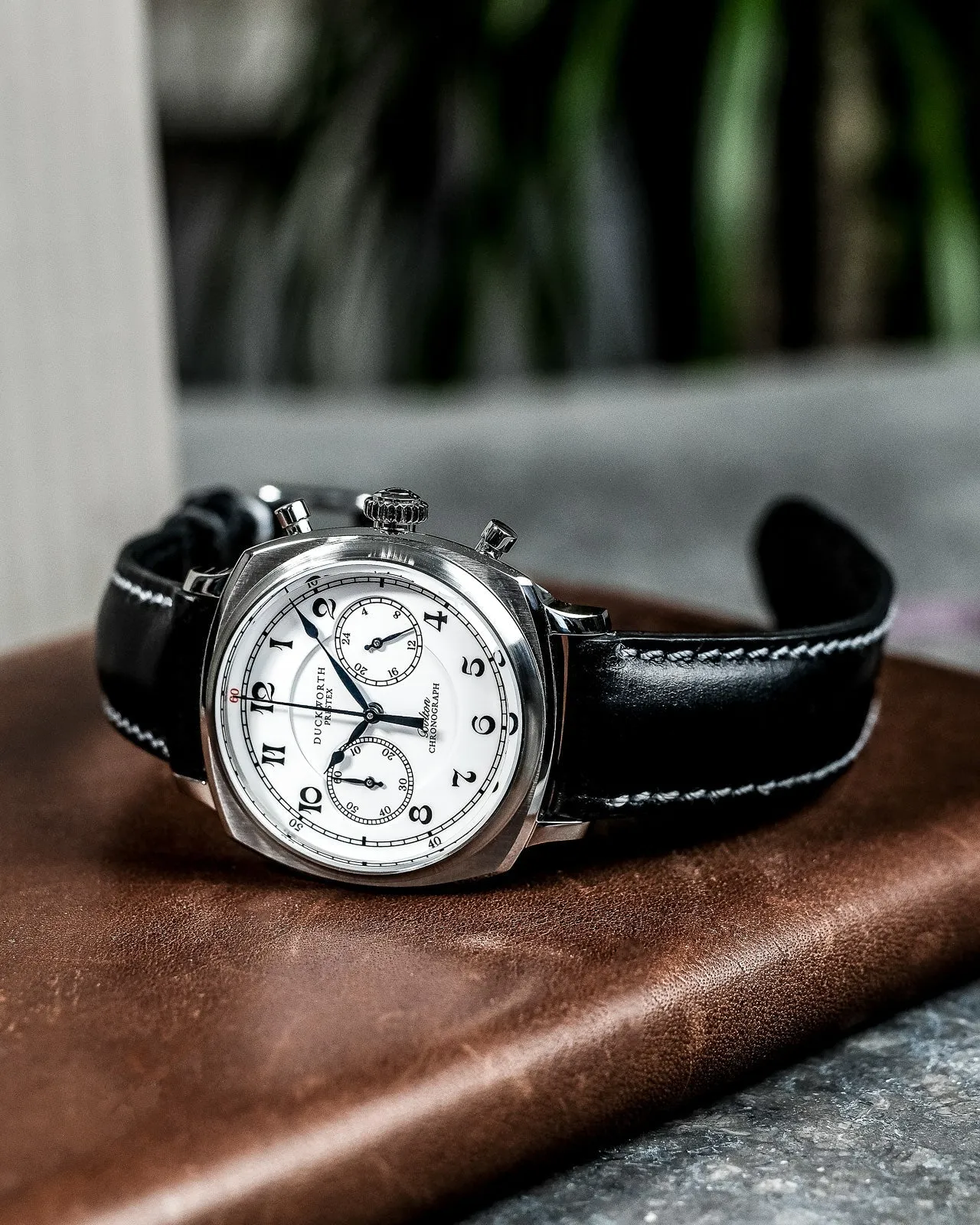 DP Watch Bolton Chronograph White Black Leather